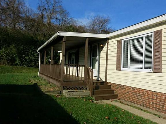 3rd image of 18 Stratford Ct