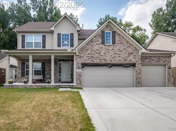 17341 Spartan Dr, Brownstown, MI 48174