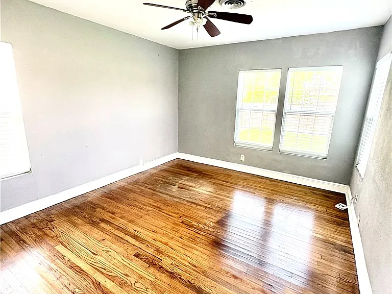 3562 Topeka St — Photo 7