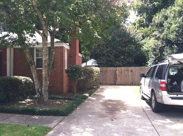 2 bed, 850 sqft, $875 — Photo 1