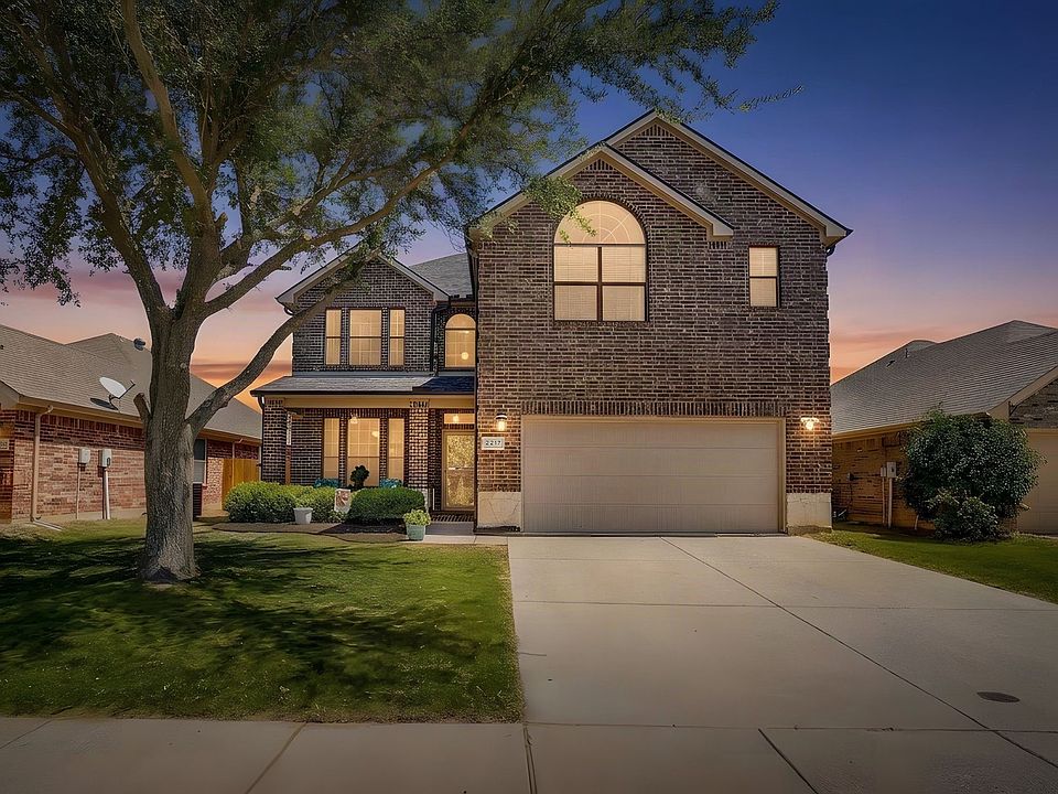 1st image of 2217 Whitney Dr