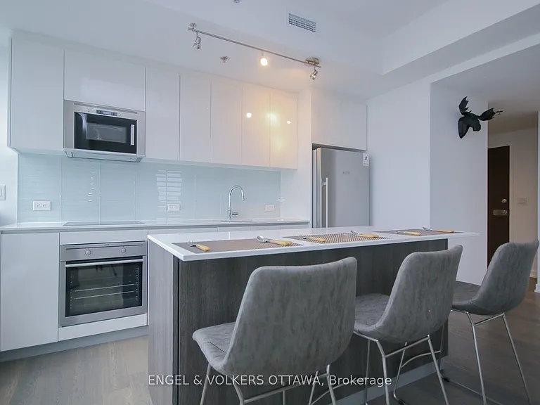 199 Slater St #2203 — Photo 8
