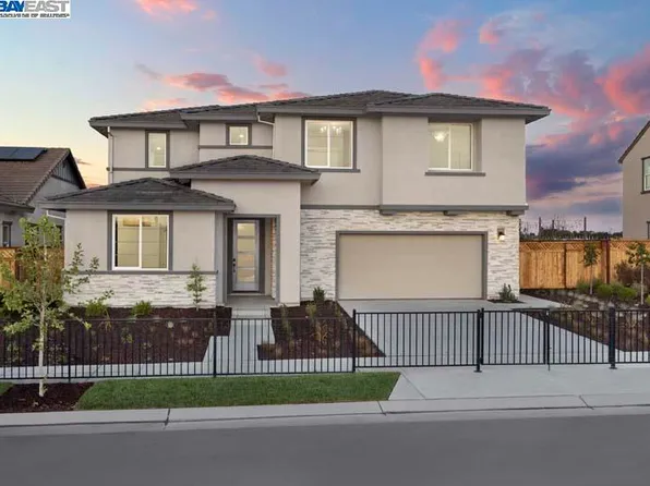 515 E Fiorino St, Mountain House, CA 95391