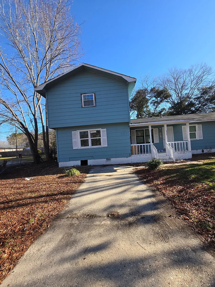 Building Photo - 503 N Orange St