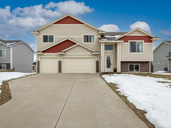 712 Horseshoe Ln, Braham, MN 55006