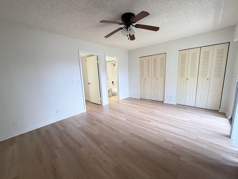 100 SW 132nd Way #303K — Photo 11