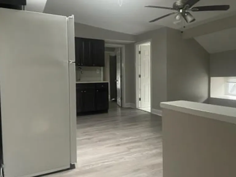 4040 Spruce St — Photo 35