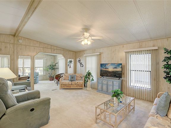 4th image of 1102 Sabal Palm Ln