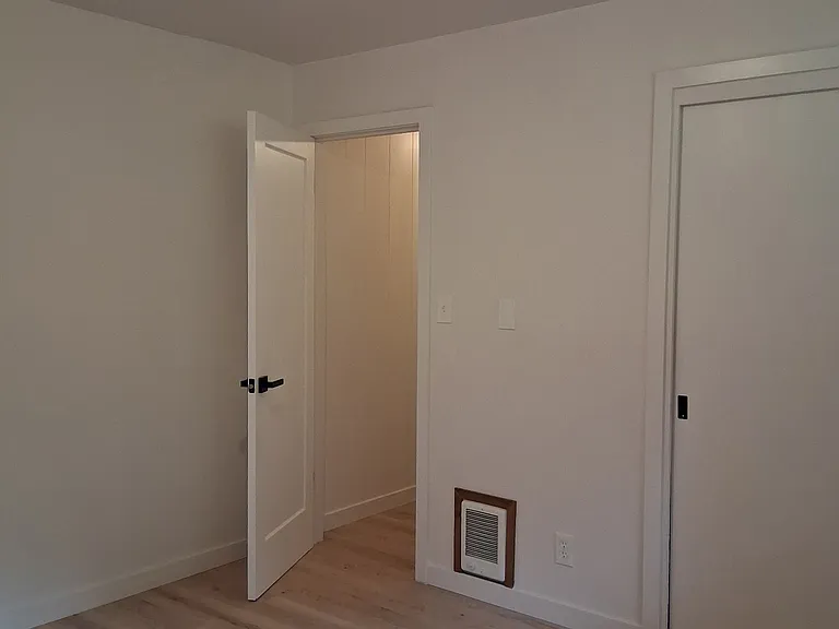 811 Hyak Way — Photo 7
