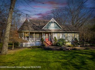 269 Clearstream Rd, Jackson, NJ 08527