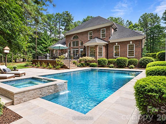 3rd image of 7282 James Ct