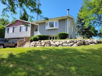 1306 Dandelion Ln, West Bend, WI, 53090