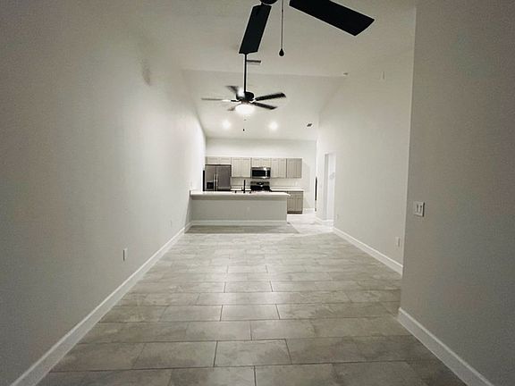 3rd image of 4608-4610 SW 8th Ct