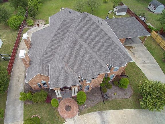 3rd image of 126 Lakeview Dr
