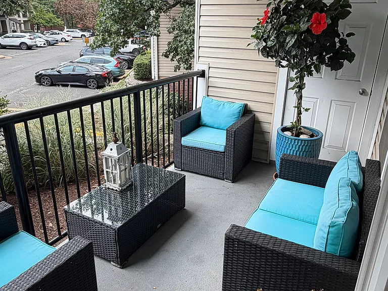 3313 Wyndham Cir #1220 — Photo 33