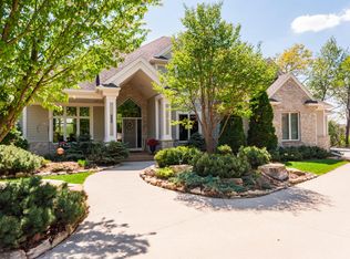 2758 Foxwoods Ln SW, Rochester, MN 55902