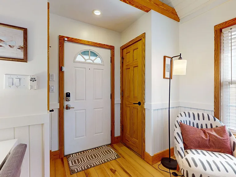 700 Method Rd — Photo 2