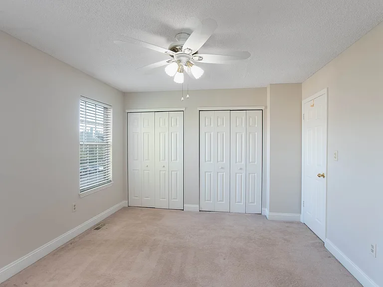 2708 Pinhorn Dr — Photo 15