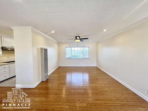 4th image of 2125 W 157th St APT 5
