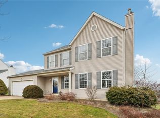 854 Longbrook Dr, Wadsworth, OH 44281