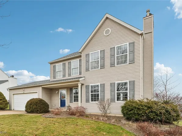 854 Longbrook Dr, Wadsworth, OH 44281