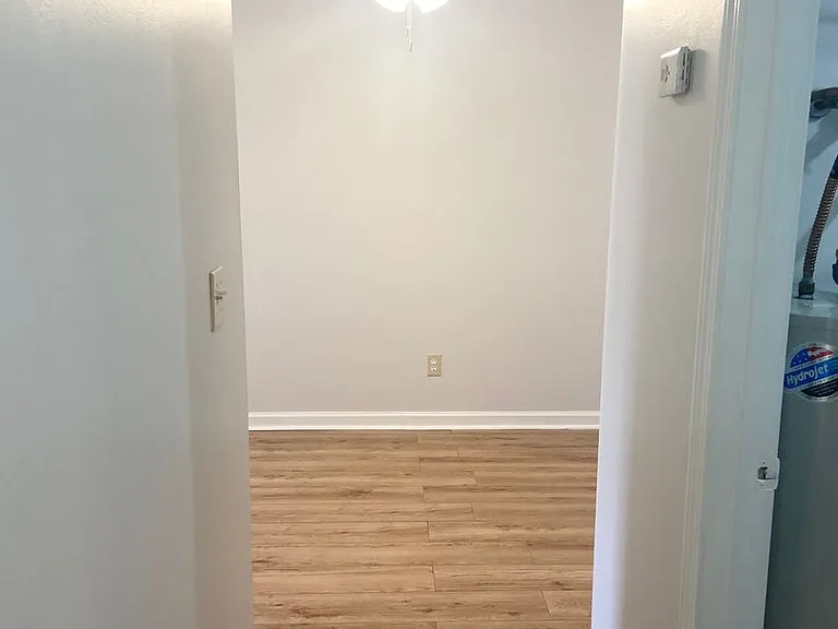 2422 Johnson Dr — Photo 13