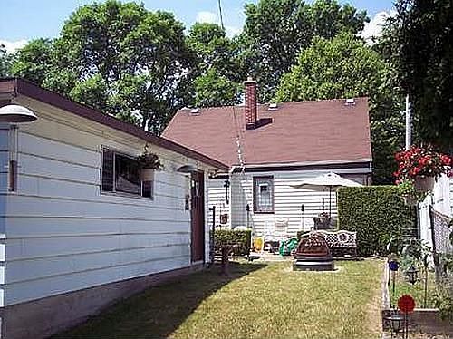 5th image of 5964 N Lydell Ave