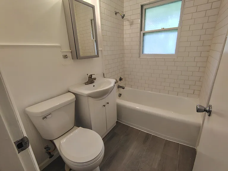 3412 Harney Ct #13 — Photo 4