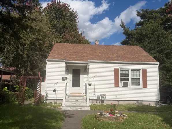 44 Oxford Drive, East Hartford, CT 06118