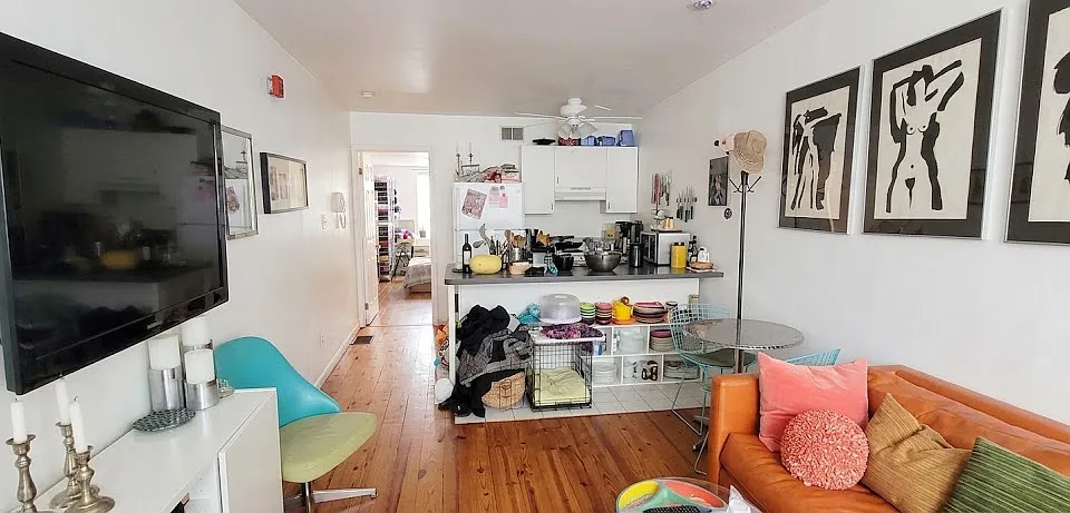 916 E Passyunk Ave #1