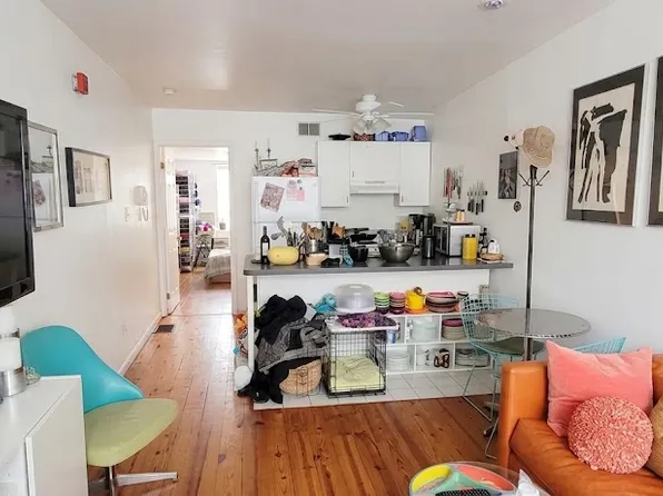 916 E Passyunk Ave #1, Philadelphia, PA 19147