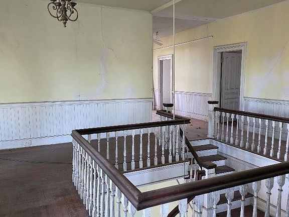 15th image of this home