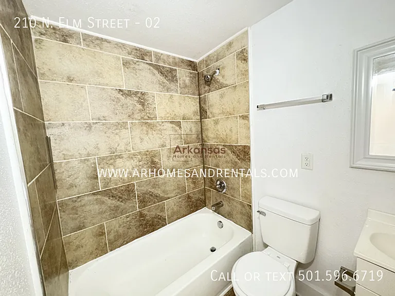 210 N Elm St #2 — Photo 5