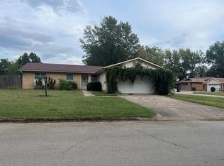 964 Crescent Dr, Independence, KS 67301