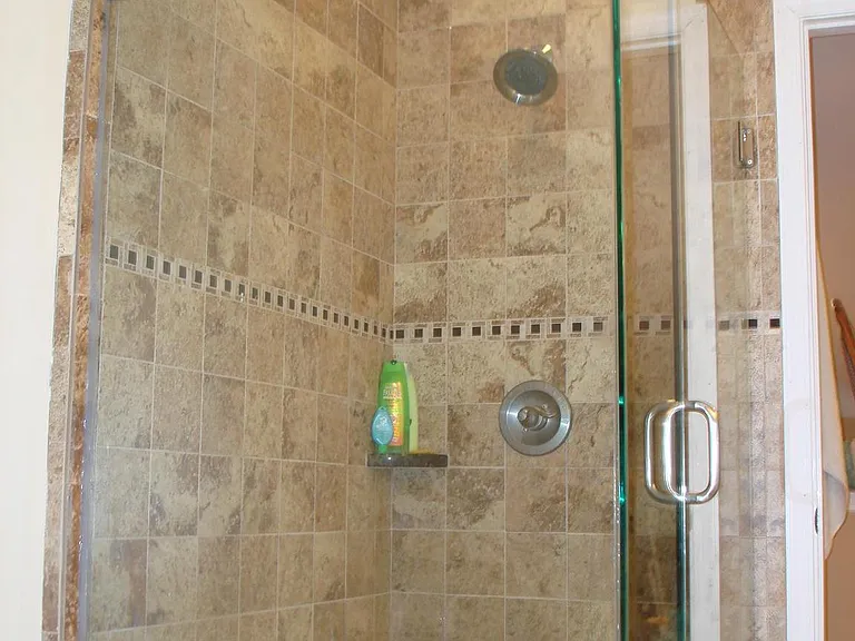 160 Levering St — Photo 12