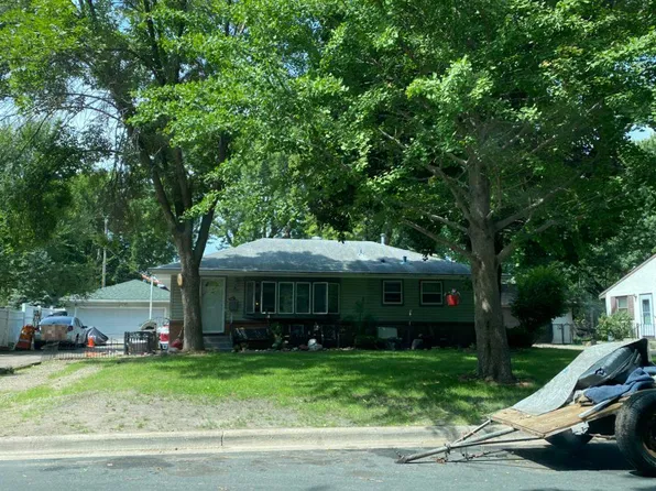 5931 Vincent Ave N, Brooklyn Center, MN 55430