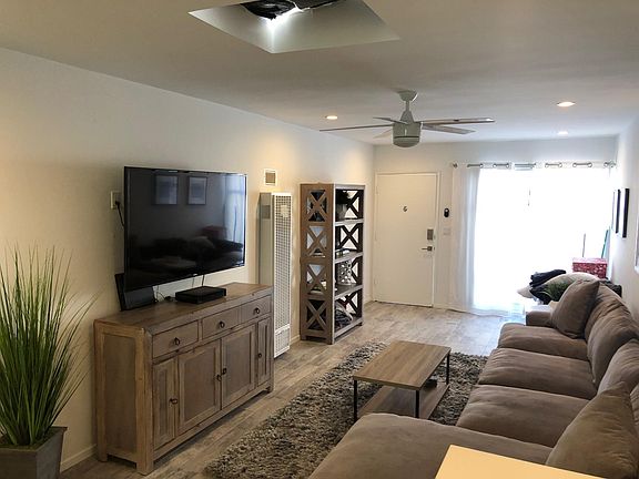 2nd image of 20 22nd St APT C