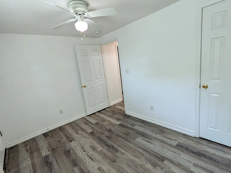 5548 Steffens Ave — Photo 15