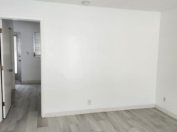 5th image of 1513 NE 6th St #3