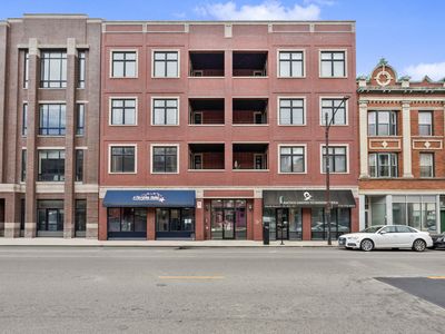 2245 W North Ave APT 202, Chicago, IL, 60647