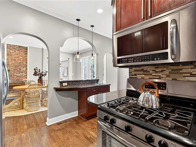 217 Westminster Dr NE — Photo 23