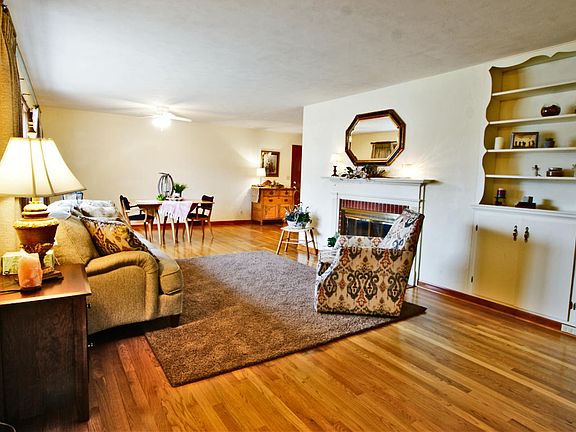 2nd image of 311 Highland Dr