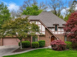 114 Northbrook Dr, Gibsonia, PA 15044