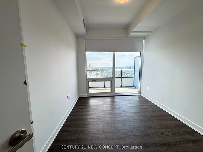 448 Burnhamthorpe Rd W #4711 — Photo 5