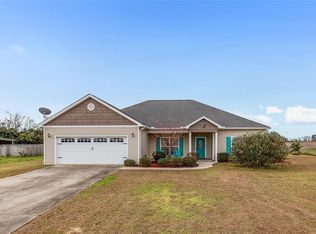 1270 Sandbed Rd, Newton, AL 36352