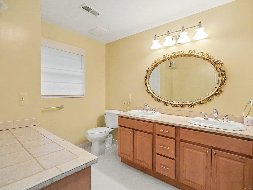 130 S Wilson Blvd, photo 30