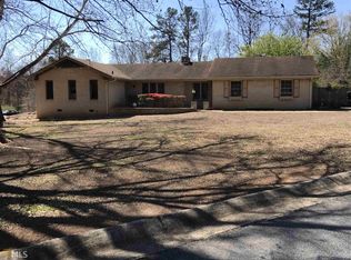 2808 Heritage Ln, Morrow, GA 30260