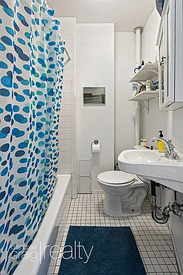 Rented by D'Andrea Craig Realty | media 8