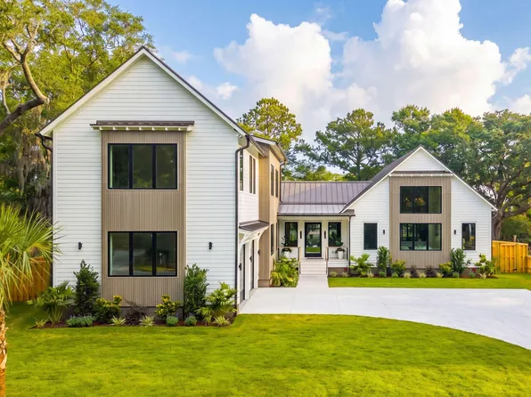 170 5th Ave, Mount Pleasant, SC 29464