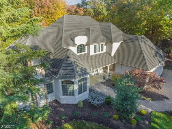 72 Grandner Ct, Bridgewater Twp., NJ 08807